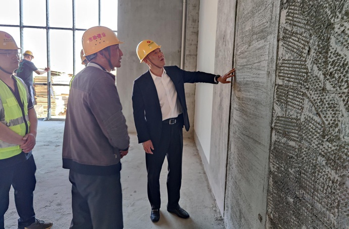 徐旭前往市政公用城三期項(xiàng)目、市政綠色建材科技產(chǎn)業(yè)園項(xiàng)目調(diào)研