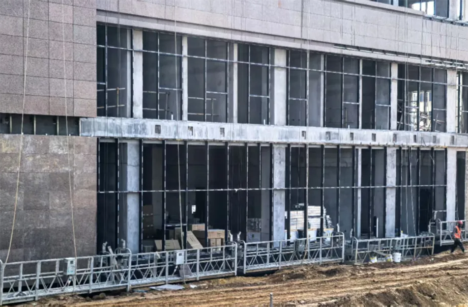 南昌市政建設集團有限公司緊急開展強對流天氣專項安全檢查，全面排查設備加固、用電安全、排水防澇及應急物資，筑牢極端天氣施工安全防線